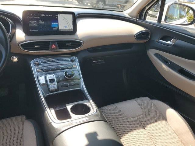 Certified 2023 Hyundai Santa Fe SEL image 17