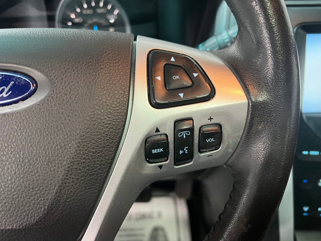 Used 2015 Ford Explorer XLT w/ Equipment Group 202A image 14