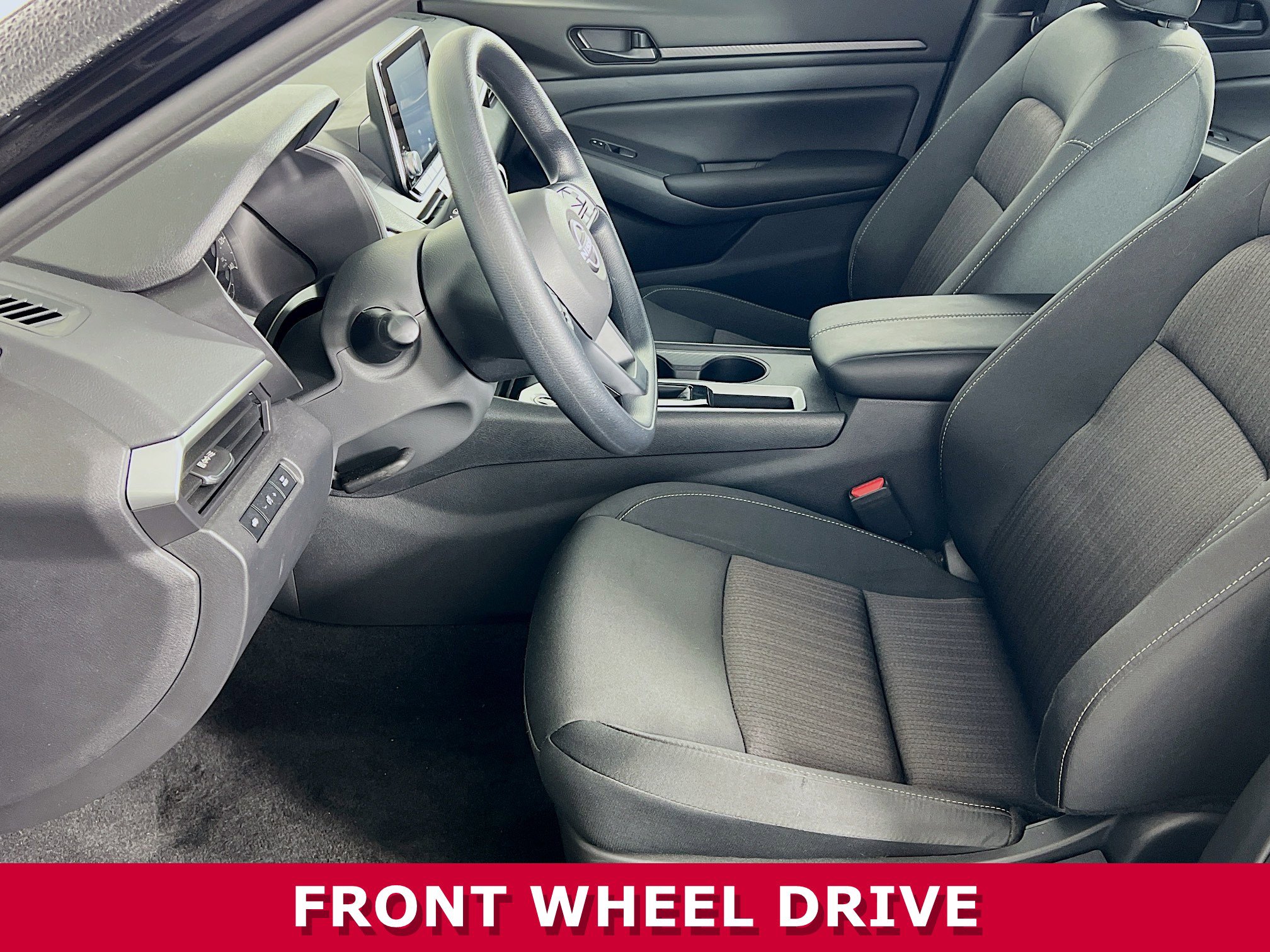 Used 2025 Nissan Altima 2.5 S image 3