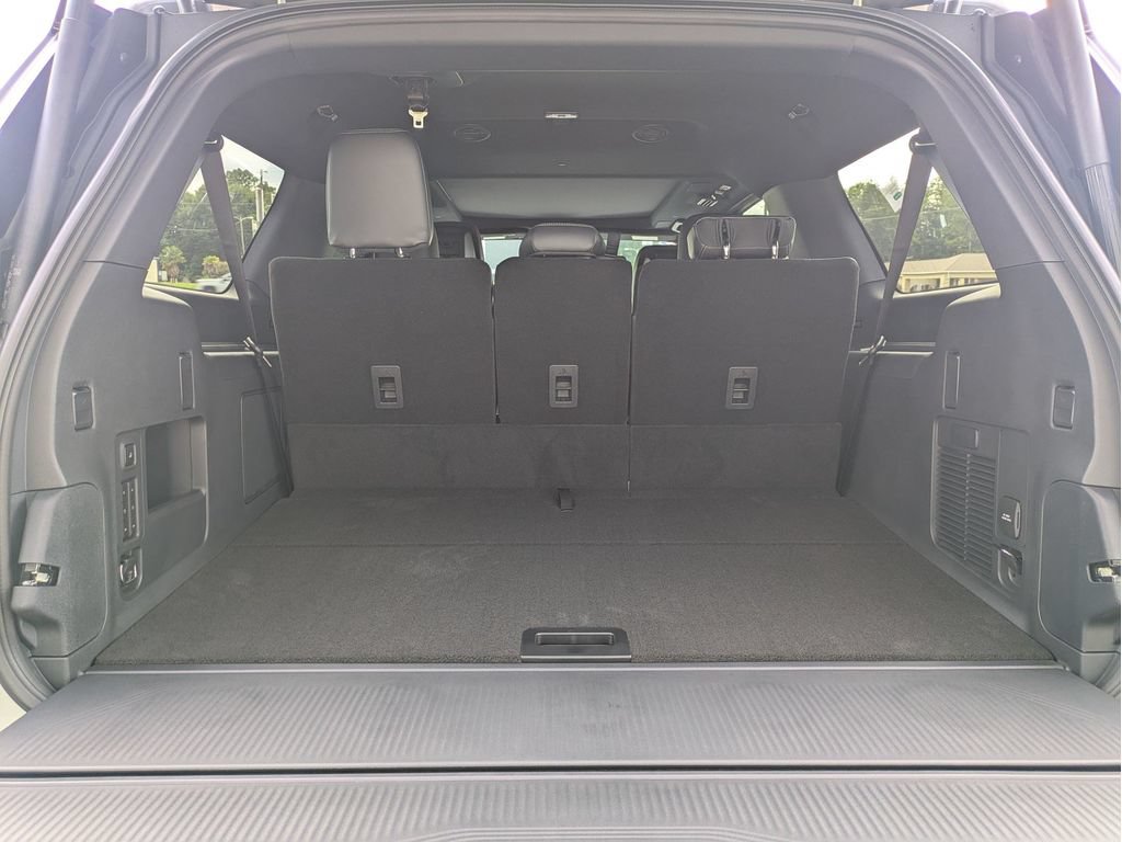 New 2027 Ford Expedition Max Platinum w/ Stealth Performance Package AWD/4WD image 7