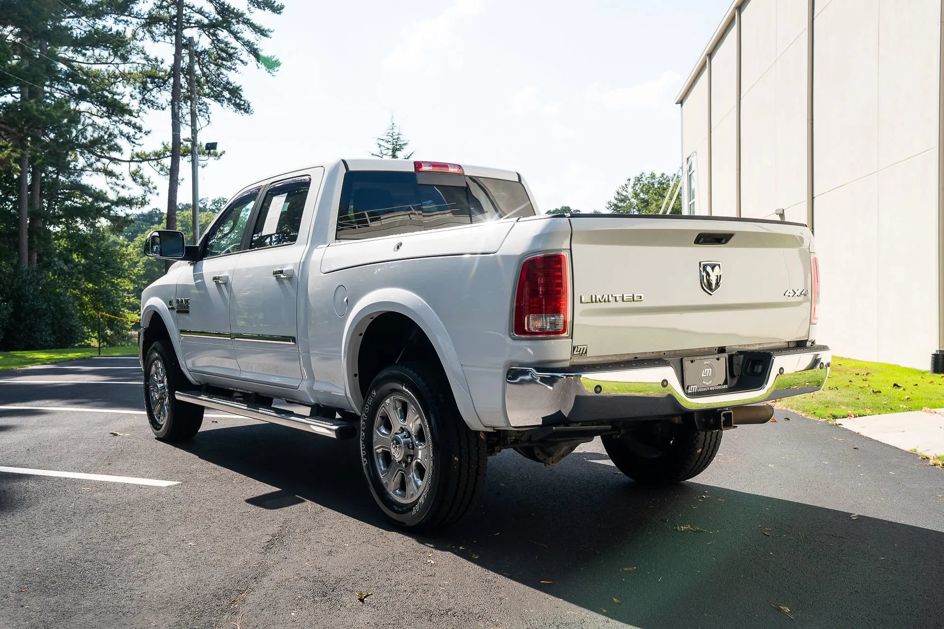 Used 2015 RAM 2500 Limited AWD/4WD image 6