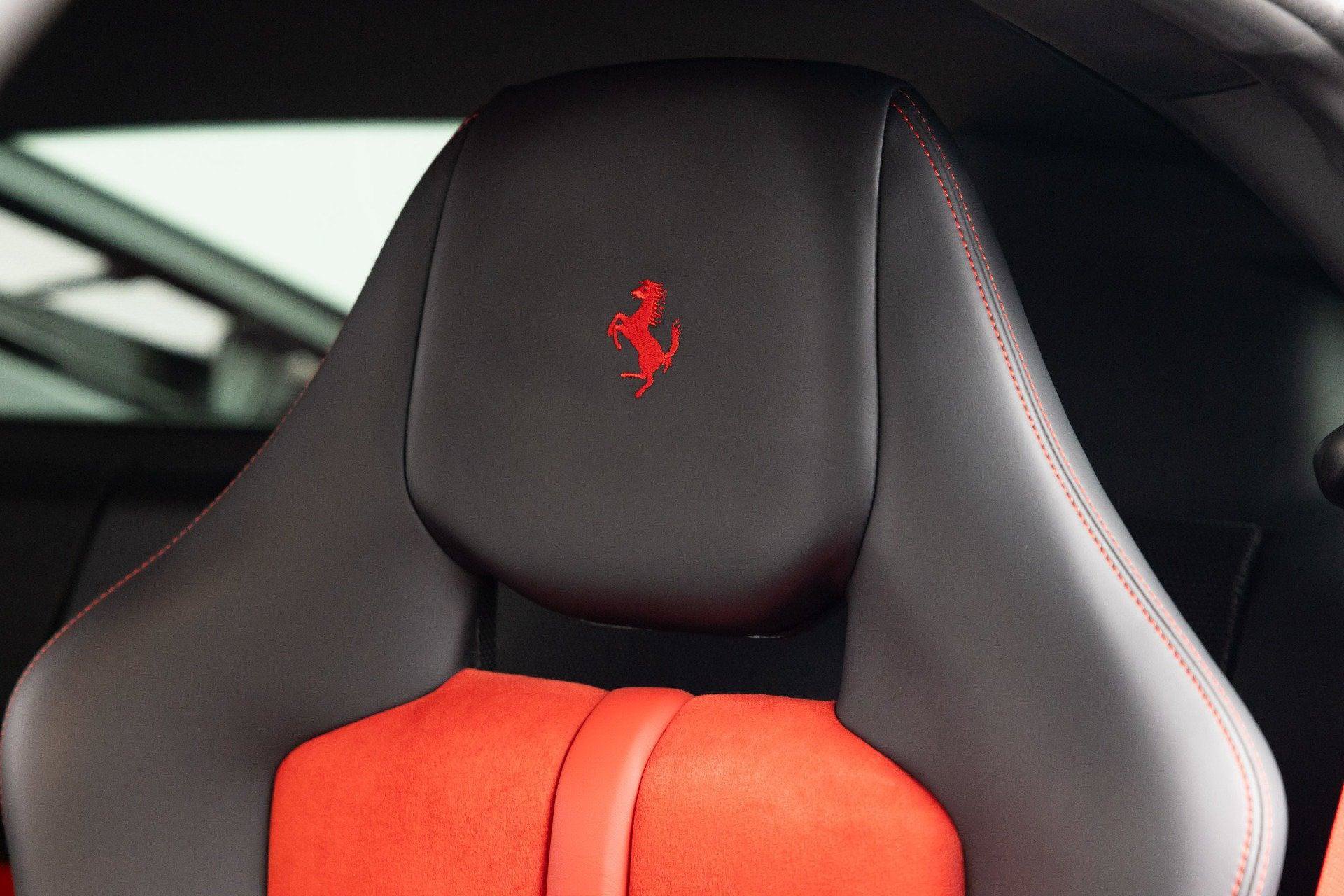 Certified 2015 Ferrari 458 Italia Coupe RWD image 47