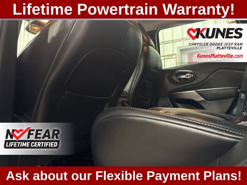 Used 2021 Jeep Cherokee Latitude Lux image 17