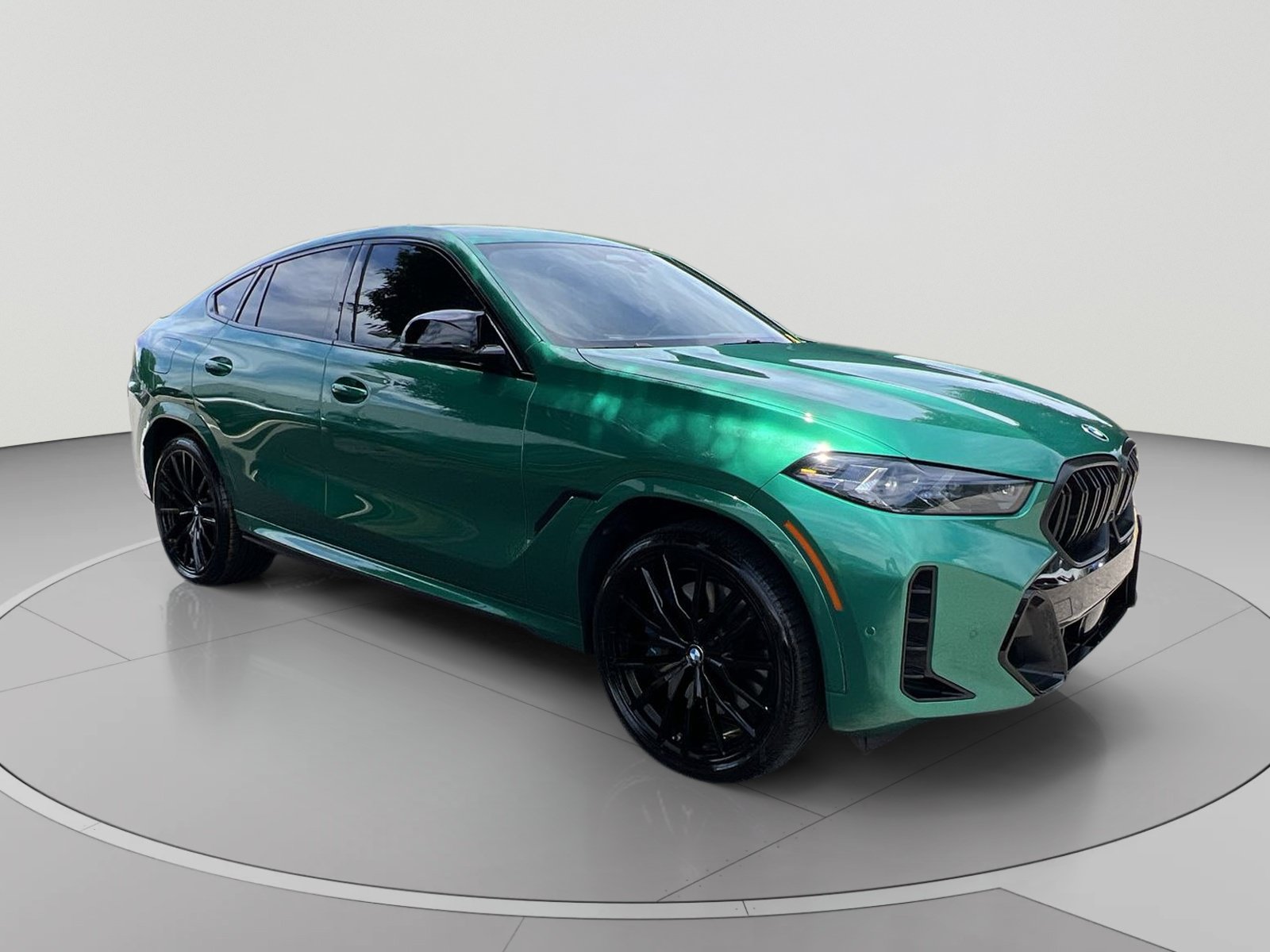 Used 2025 BMW X6 M60i AWD/4WD image 11