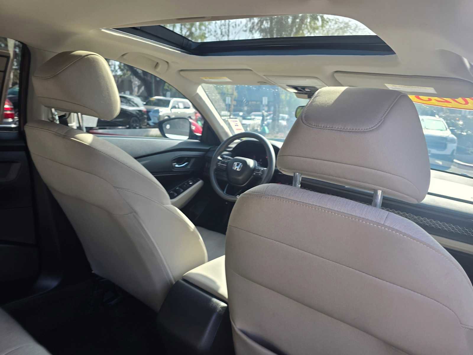 Used 2023 Honda Accord EX image 15