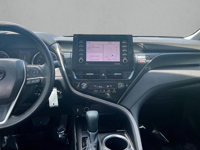 Used 2022 Toyota Camry LE FWD image 8