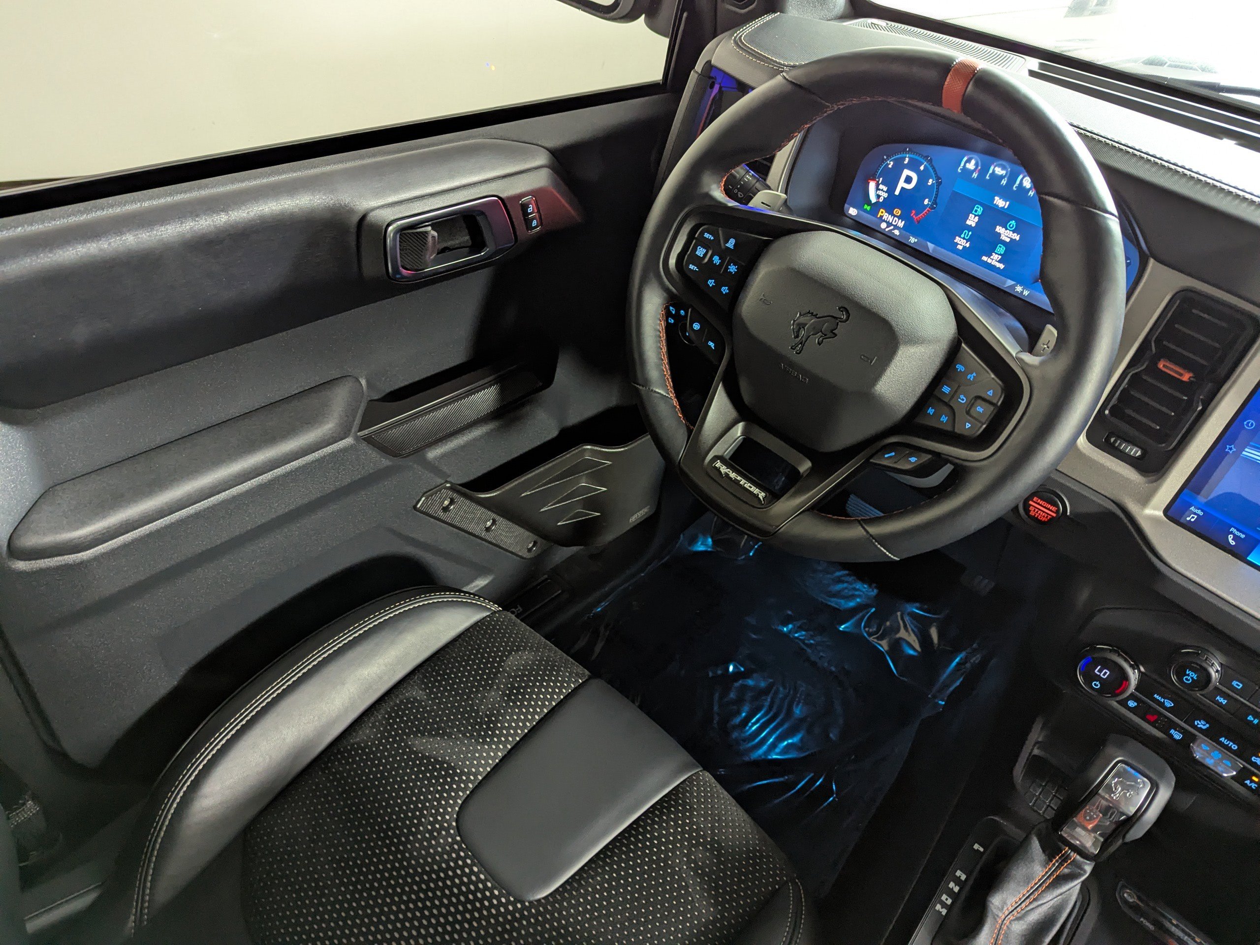 Used 2024 Ford Bronco Raptor AWD/4WD image 10