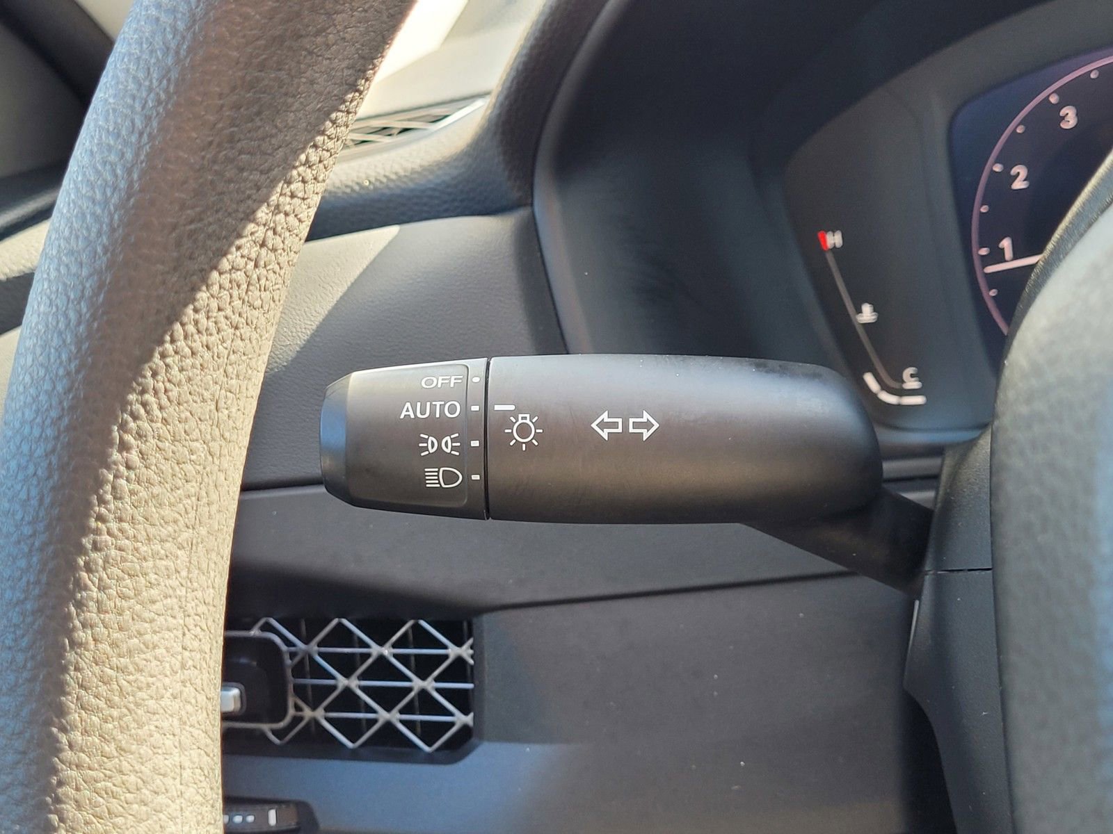 Used 2023 Honda Accord EX image 21