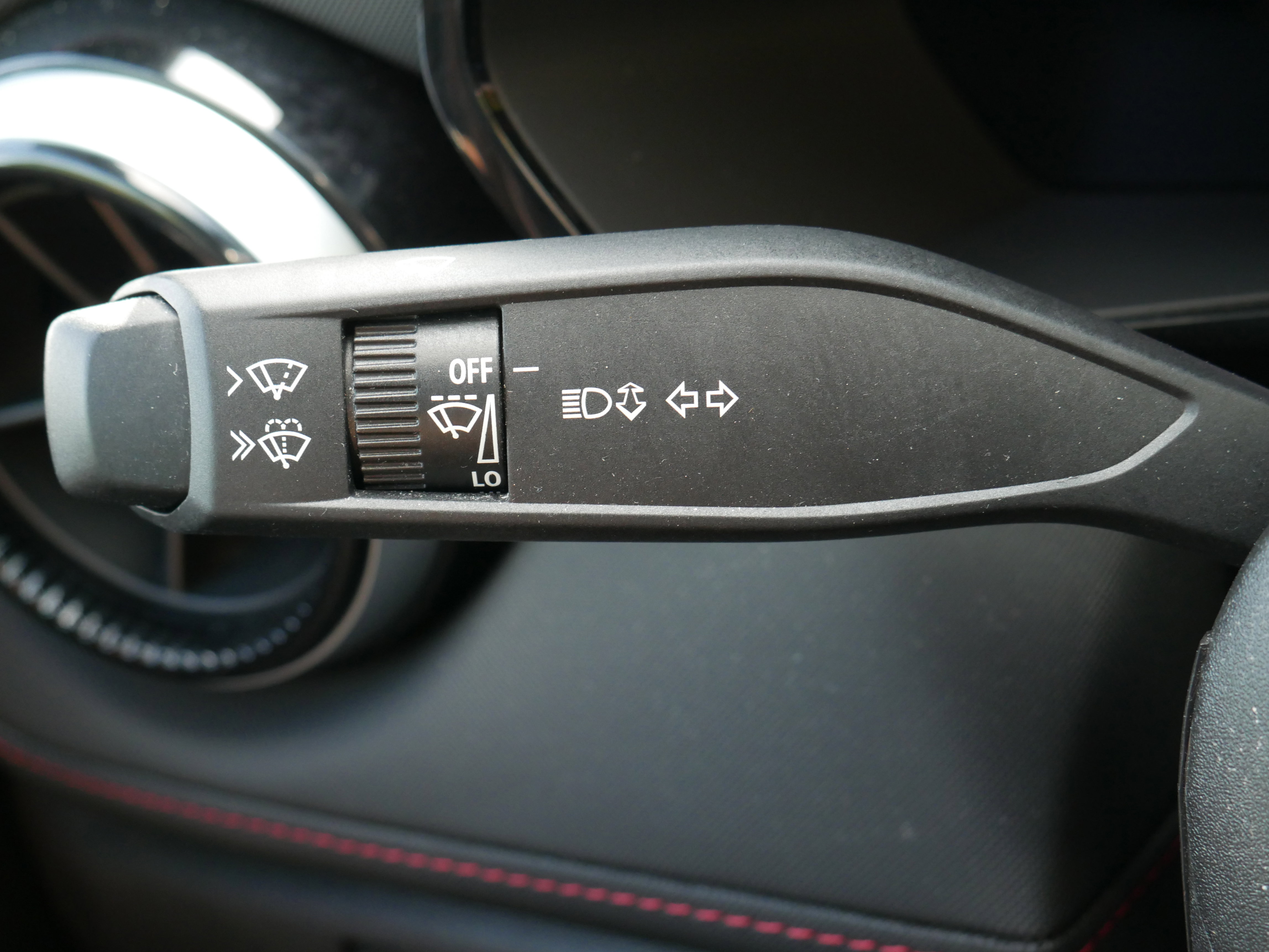 Certified 2023 Chevrolet Colorado Z71 w/ Z71 Convenience Package 2 image 25