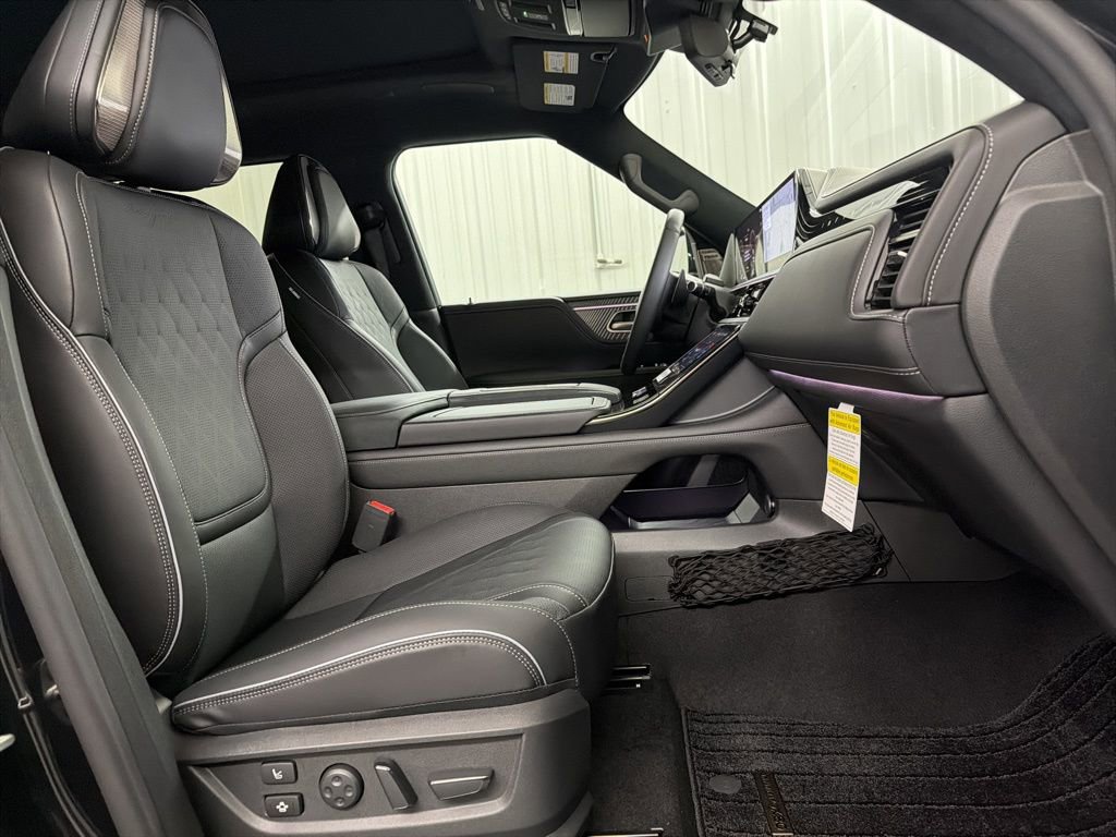 Certified 2026 INFINITI QX80 Autograph w/ Autograph Exterior Package image 40