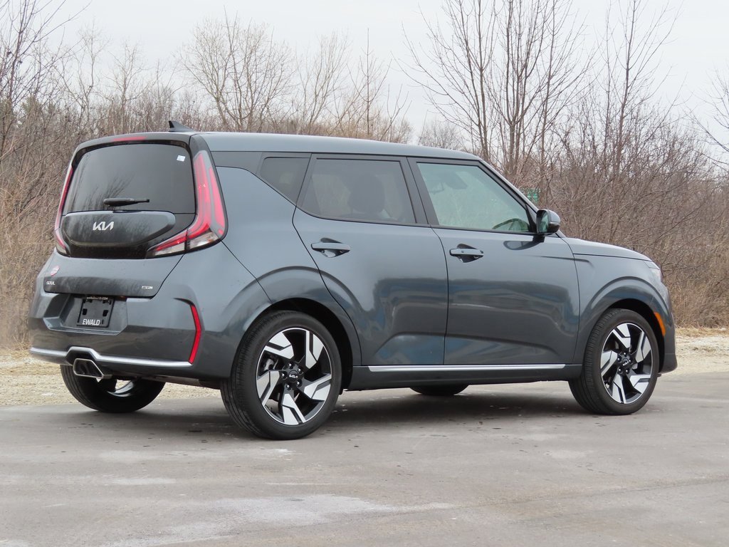 Certified 2023 Kia Soul GT-Line image 3