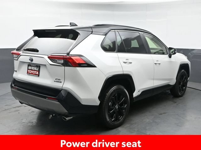 Used 2023 Toyota RAV4 XSE AWD/4WD image 7