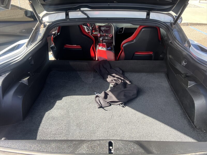 Used 2015 Chevrolet Corvette Stingray Coupe w/ Battery Protection Package RWD image 16