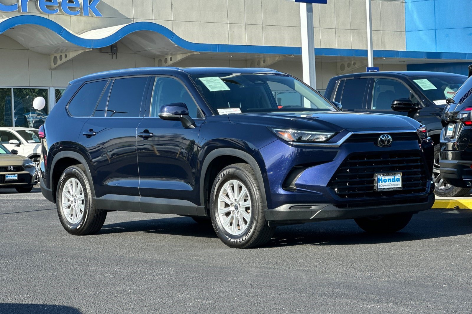 Used 2025 Toyota Grand Highlander FWD image 6