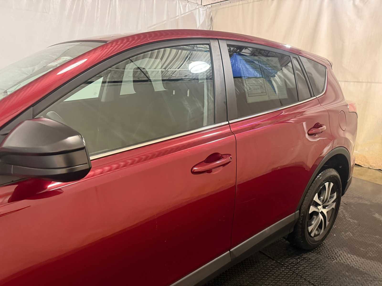 Used 2018 Toyota RAV4 LE w/ All Weather Liner Package image 7