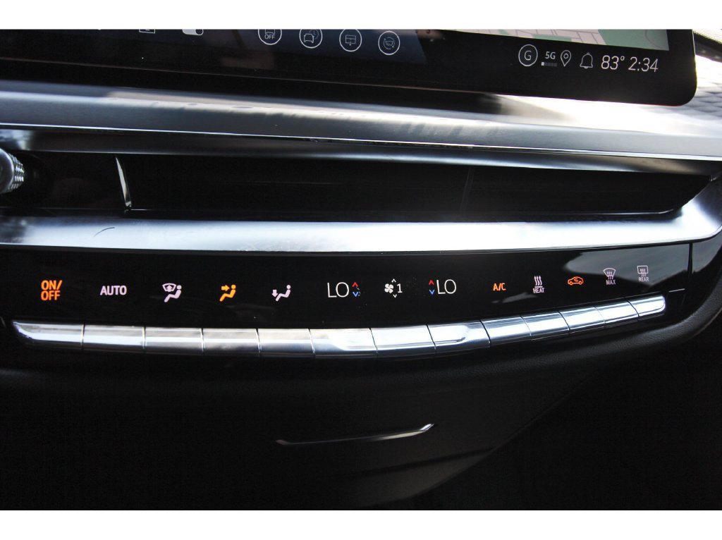 New 2027 Cadillac Vistiq Luxury AWD/4WD image 19