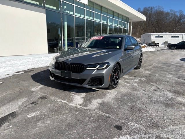 Used 2023 BMW M550i xDrive w/ Executive Package image 7