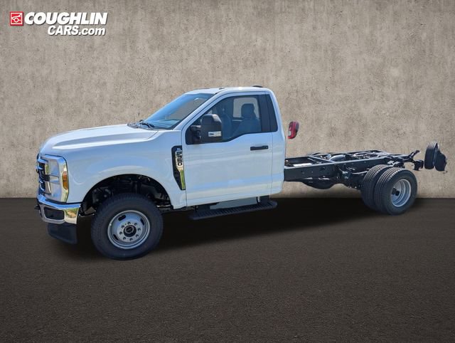 New 2026 Ford F350 XL w/ XL Chrome Package AWD/4WD image 5