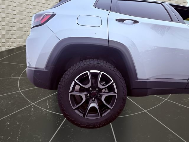 Certified 2025 Jeep Compass Trailhawk w/ Trailhawk Elite Group image 38