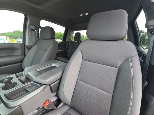 Used 2025 Chevrolet Silverado 1500 Custom Trail Boss AWD/4WD image 25