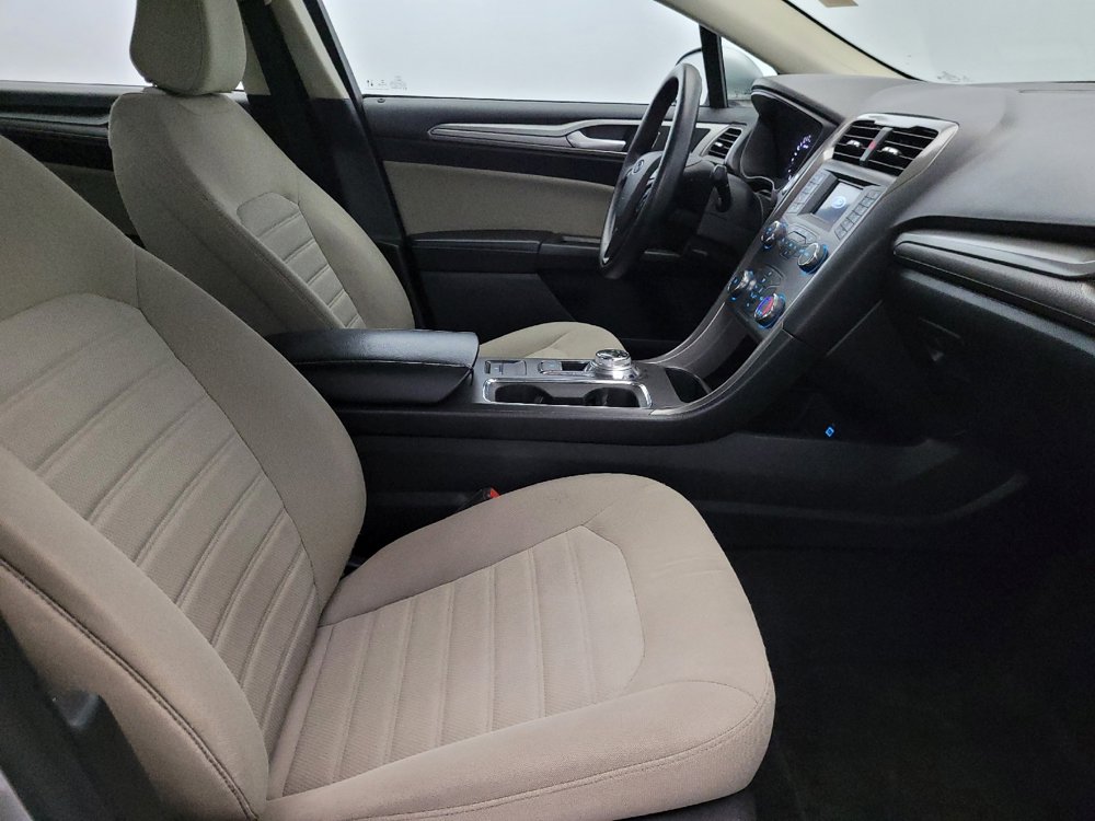 Used 2020 Ford Fusion S image 21