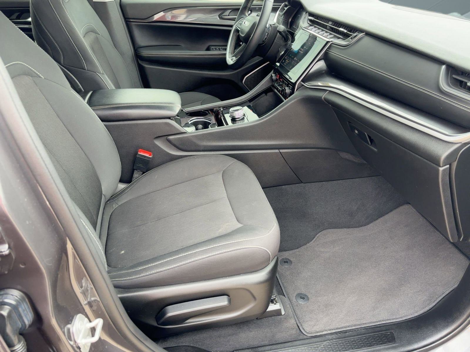 Certified 2022 Jeep Grand Cherokee L Laredo w/ Luxury Tech Group I image 29