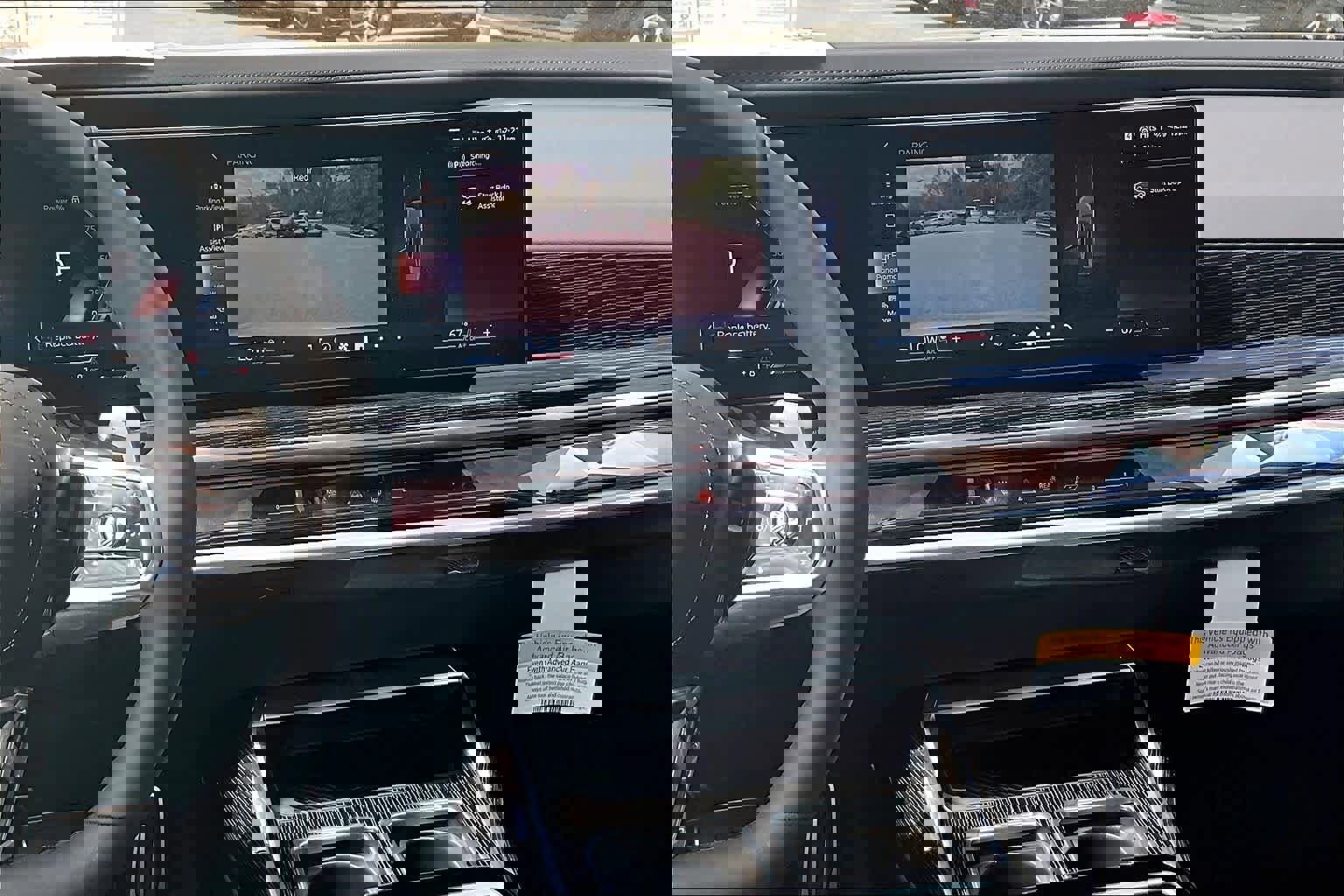 New 2026 BMW 760i xDrive w/ Luxury Rear Seating Package image 6