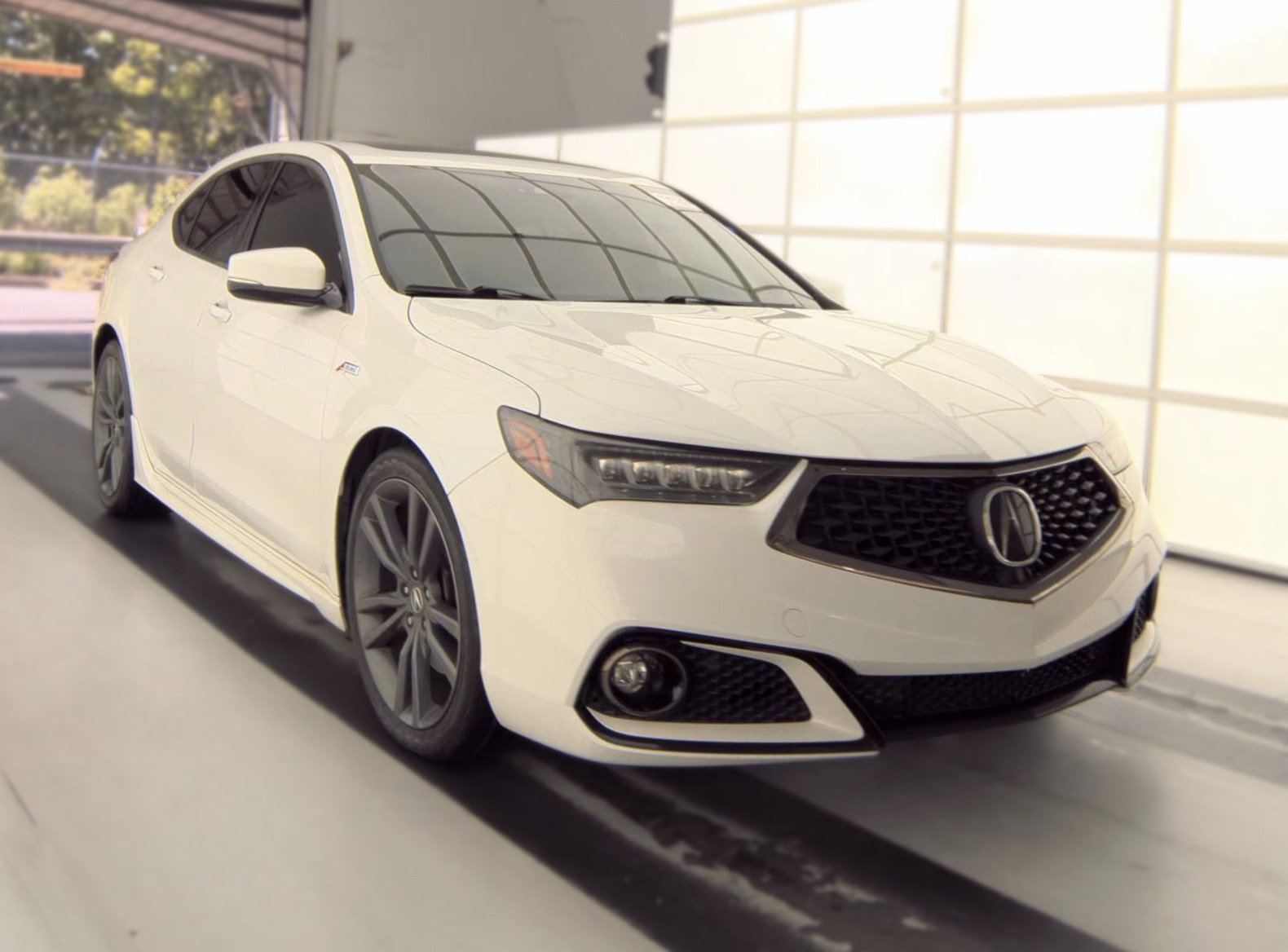 Used 2019 Acura TLX w/ Technology & A-SPEC Package FWD image 3