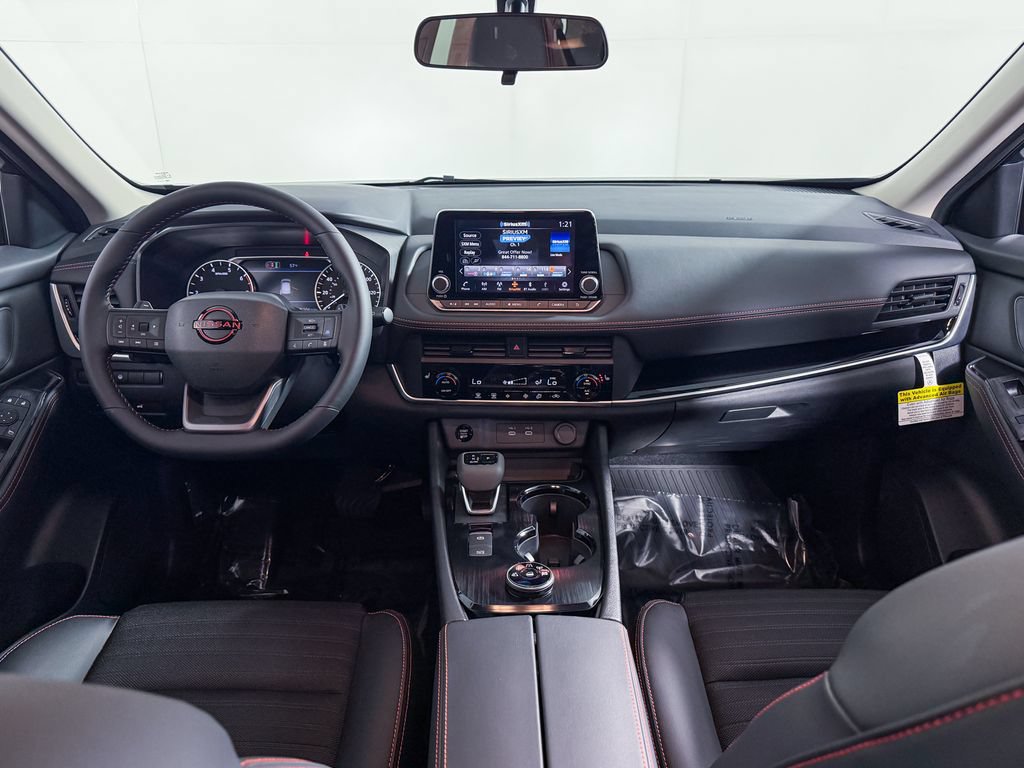 Certified 2026 Nissan Rogue SV AWD/4WD image 15