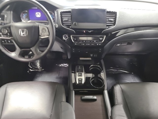 Used 2021 Honda Pilot Black Edition image 2