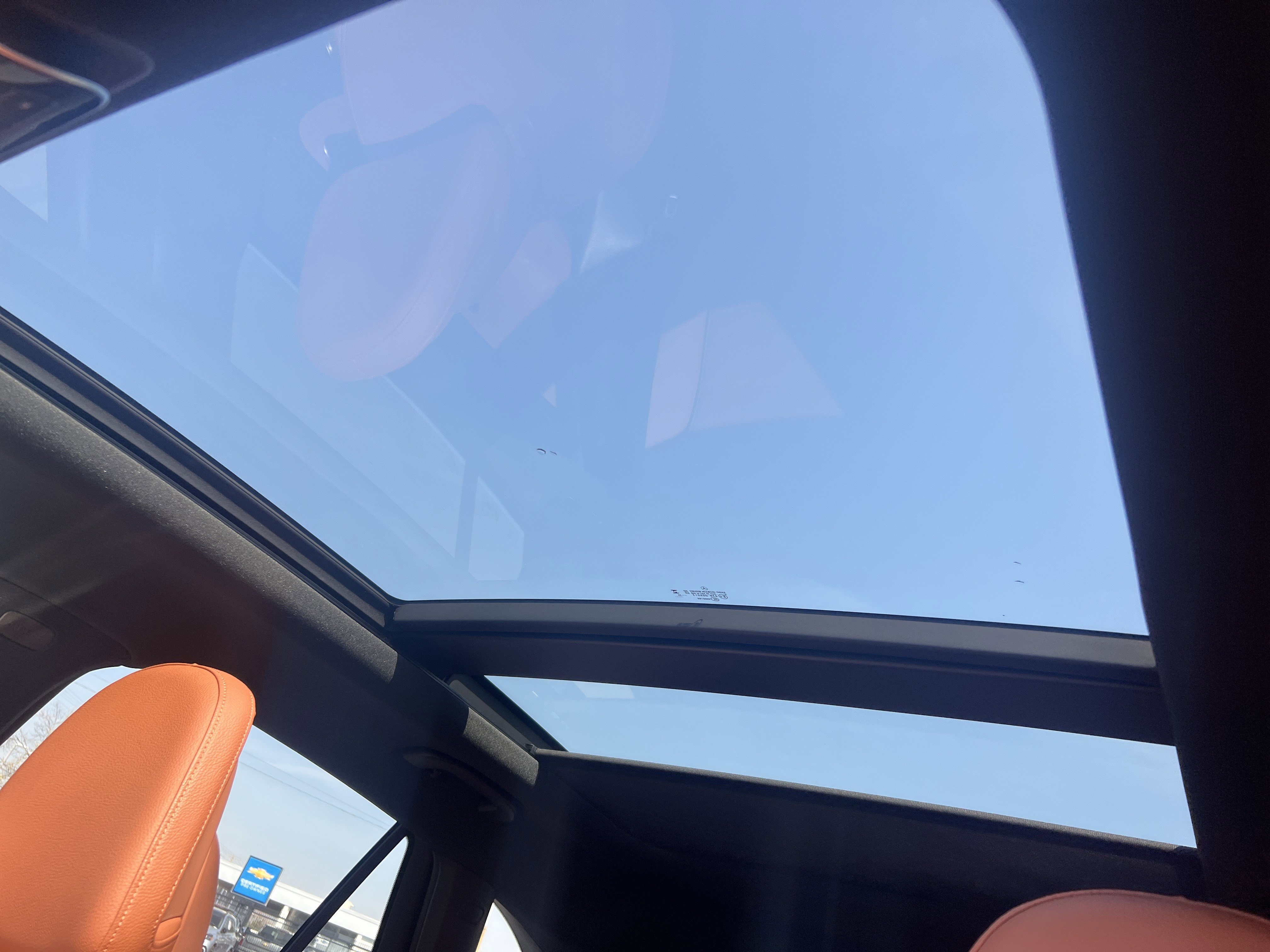 Used 2024 Mercedes-Benz GLC 300 4MATIC image 28