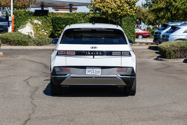 Certified 2024 Hyundai Ioniq 5 SEL RWD image 4