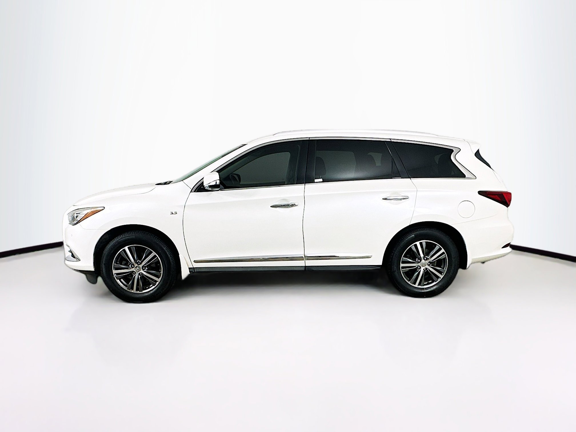 Used 2017 INFINITI QX60 FWD w/ Premium Plus Package image 4