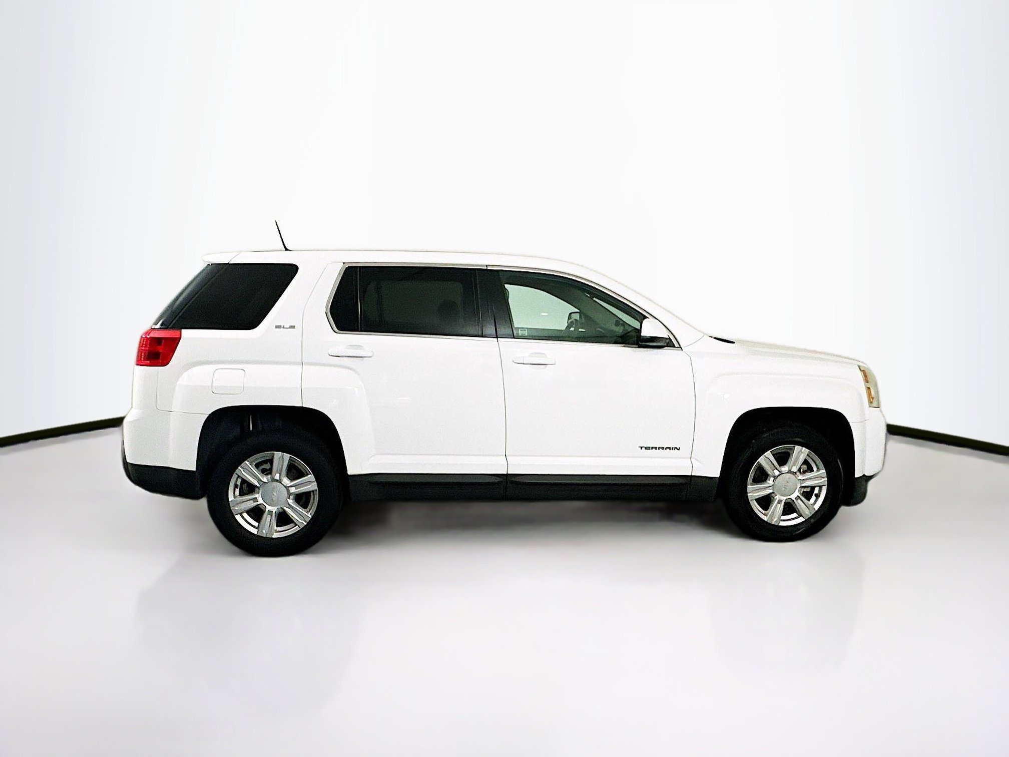 Used 2014 GMC Terrain SLE FWD image 10