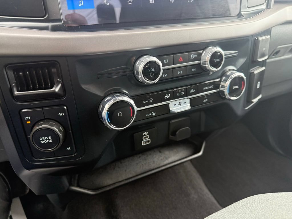 Used 2025 Ford F150 XLT w/ Equipment Group 301A Standard AWD/4WD image 24