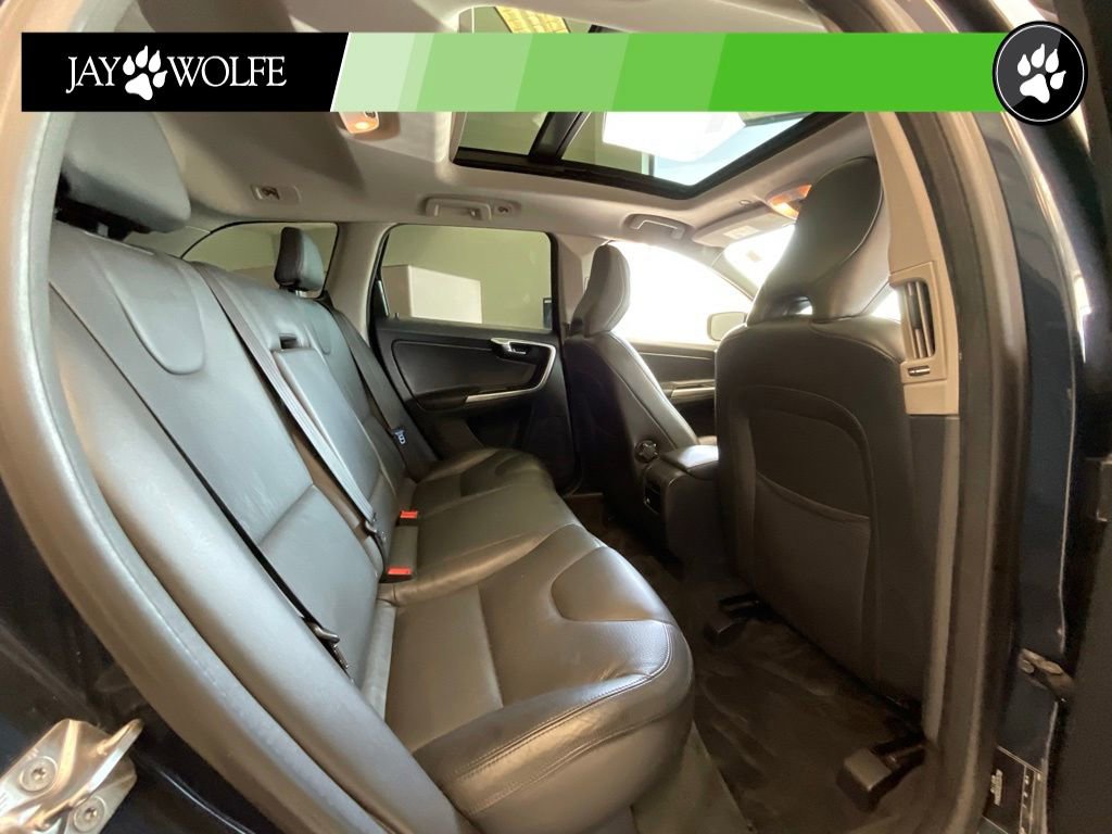 Used 2014 Volvo XC60 T6 AWD/4WD image 18