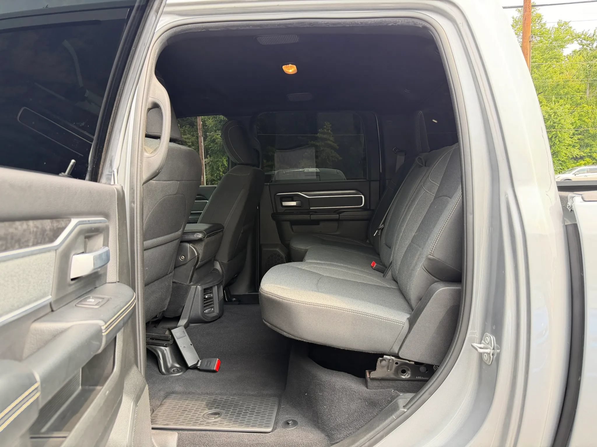 Used 2021 RAM 2500 Big Horn w/ Level 1 Equipment Group AWD/4WD image 35
