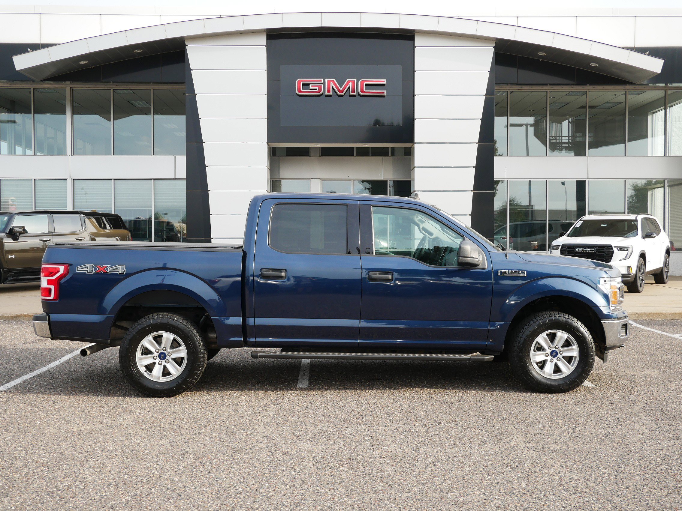 Used 2020 Ford F150 XLT w/ Equipment Group 301A Mid image 2