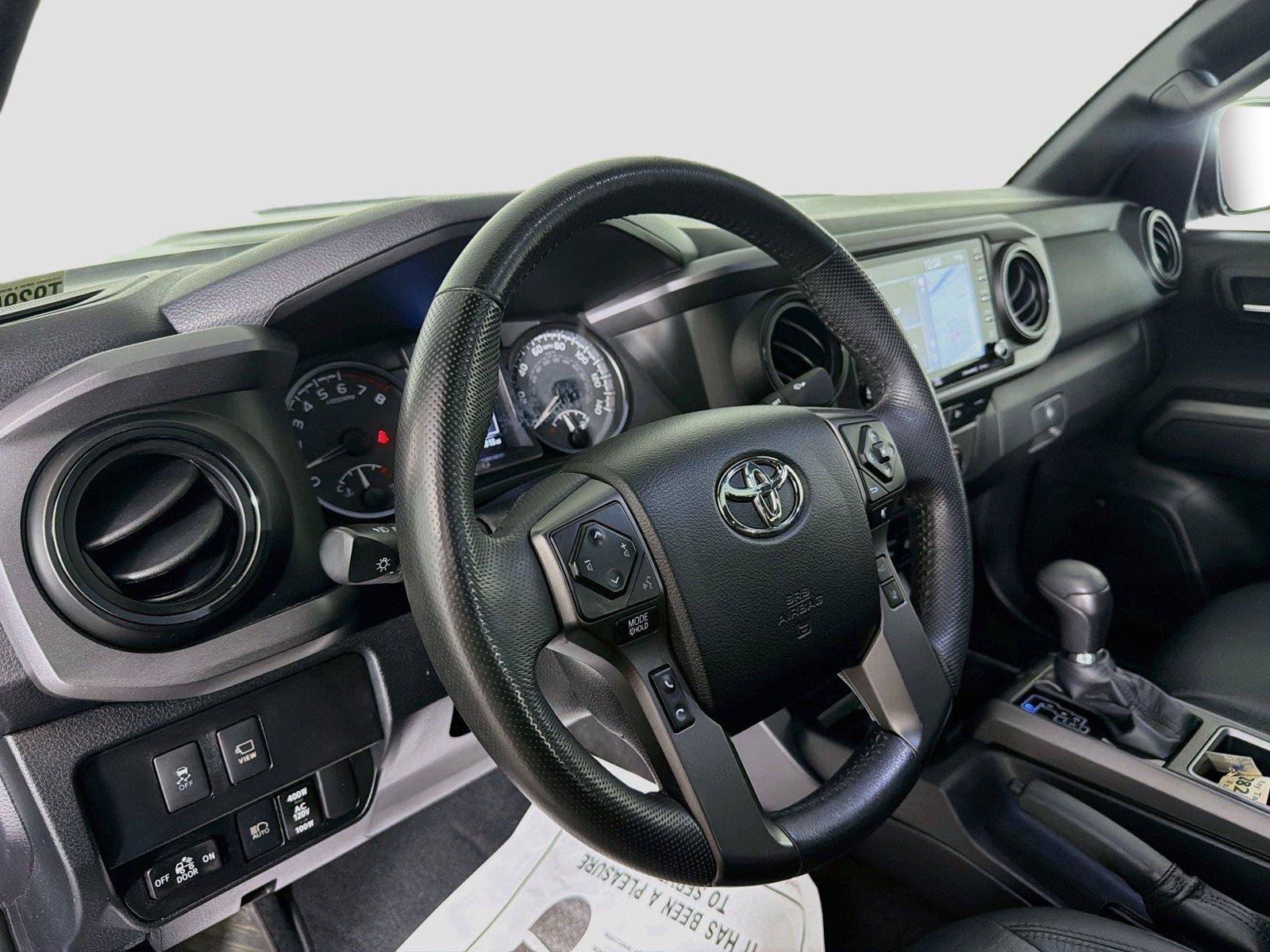 Used 2021 Toyota Tacoma TRD Sport w/ TRD Premium Sport Package AWD/4WD image 9