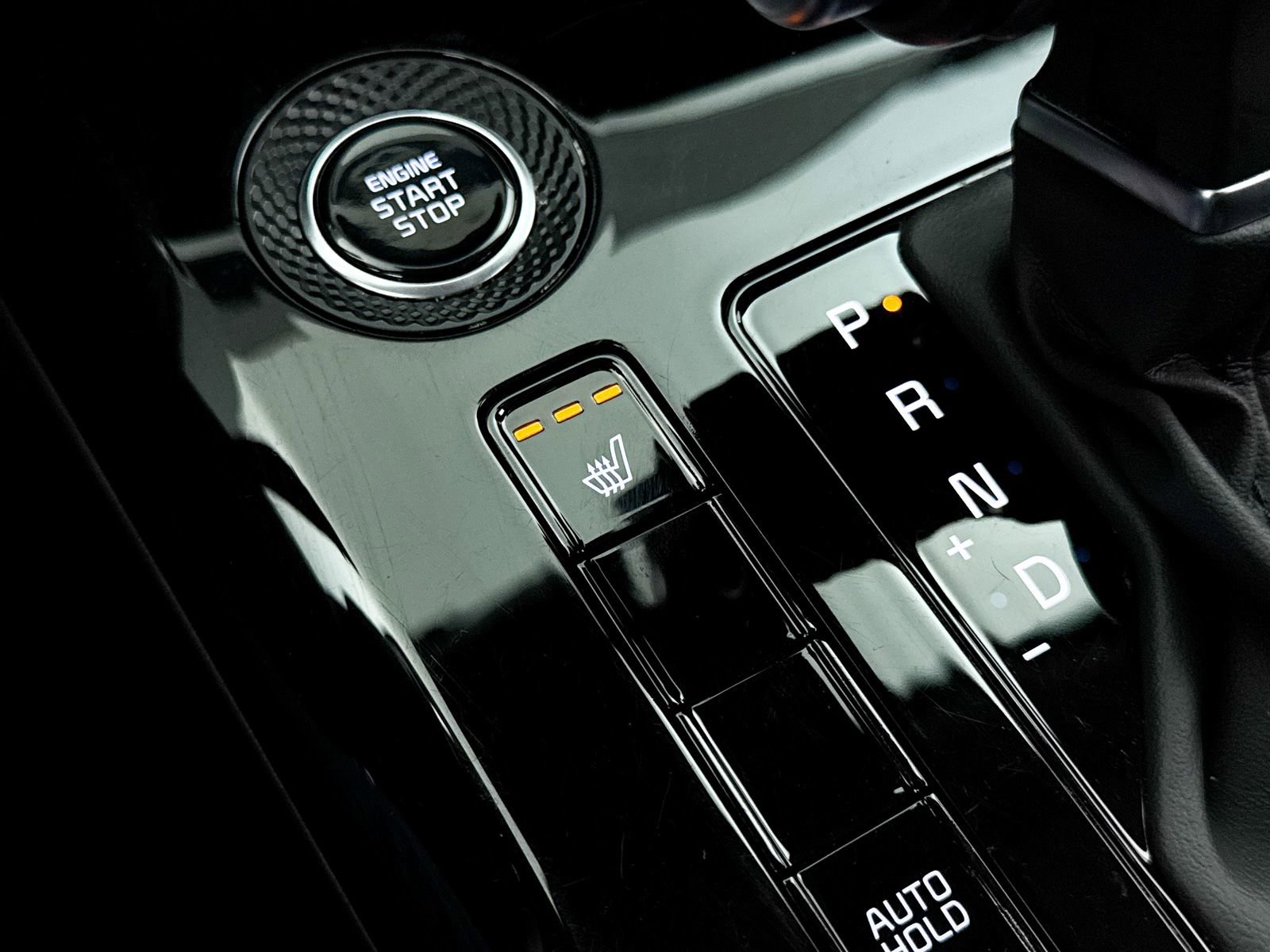 Certified 2025 Kia Niro EX image 26