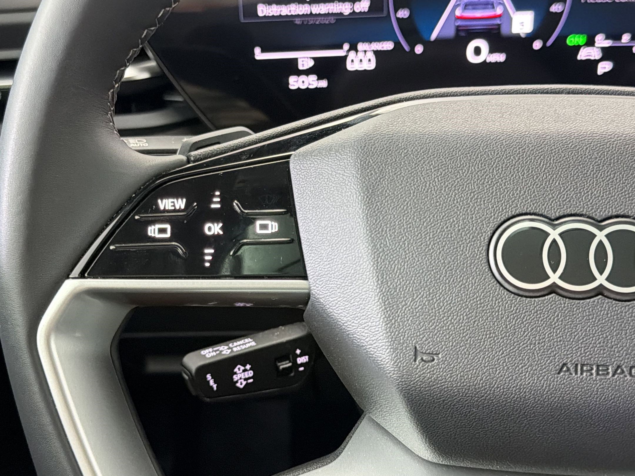 Used 2025 Audi Q5 Premium w/ Convenience Package image 18