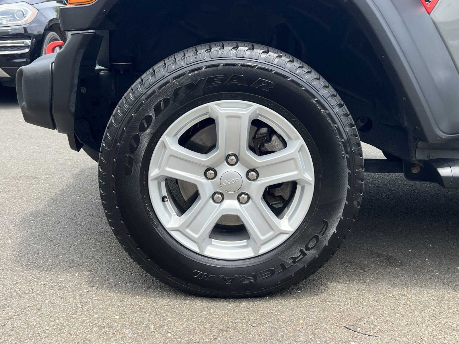 Used 2019 Jeep Wrangler Unlimited Sport S AWD/4WD image 12