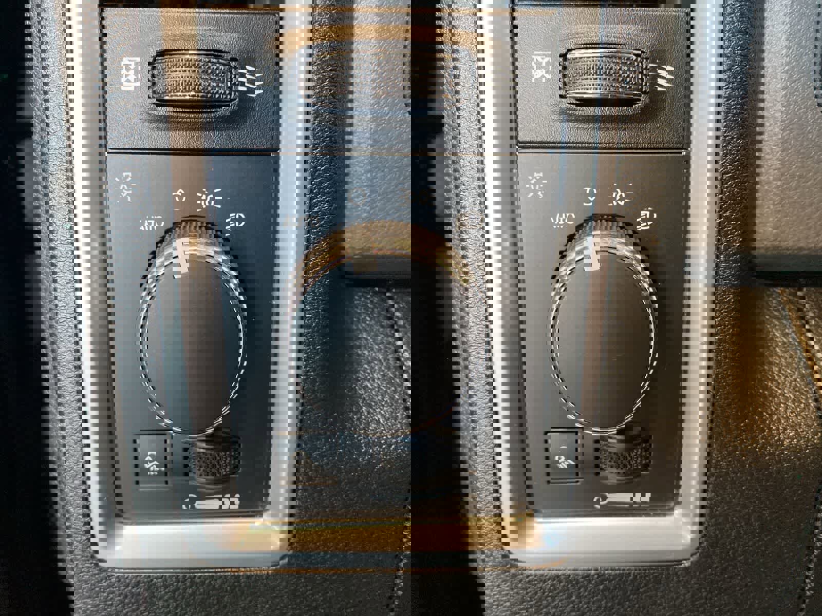 Used 2019 RAM 1500 Classic SLT image 18