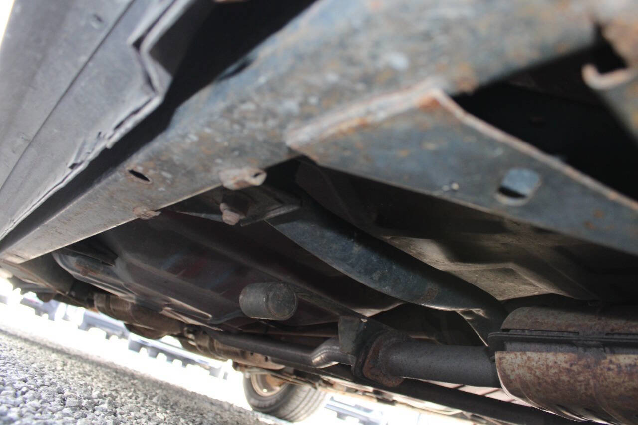 Used 1996 Lincoln Town Car Signature image 36