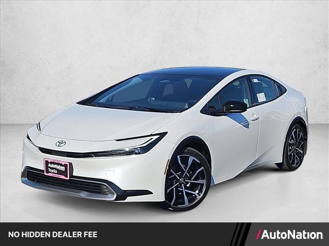 New 2027 Toyota Prius Plug-In Hybrid FWD image 1