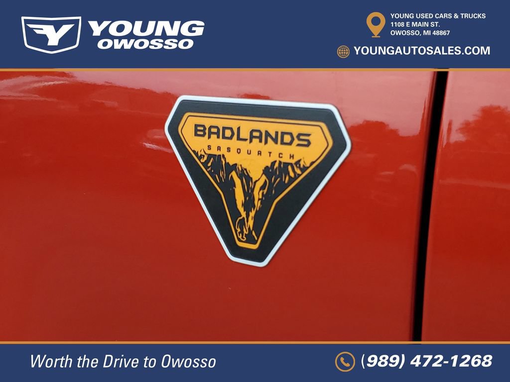 Used 2023 Ford Bronco Badlands w/ Sasquatch Package AWD/4WD image 10