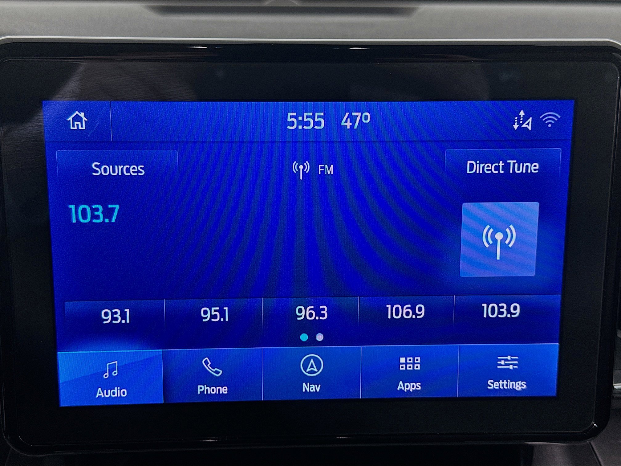 Used 2022 Ford Explorer XLT w/ Equipment Group 202A image 21