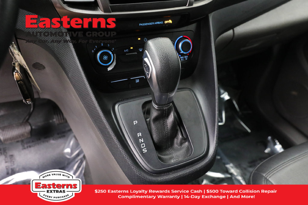 Used 2022 Ford Transit Connect XL FWD image 13