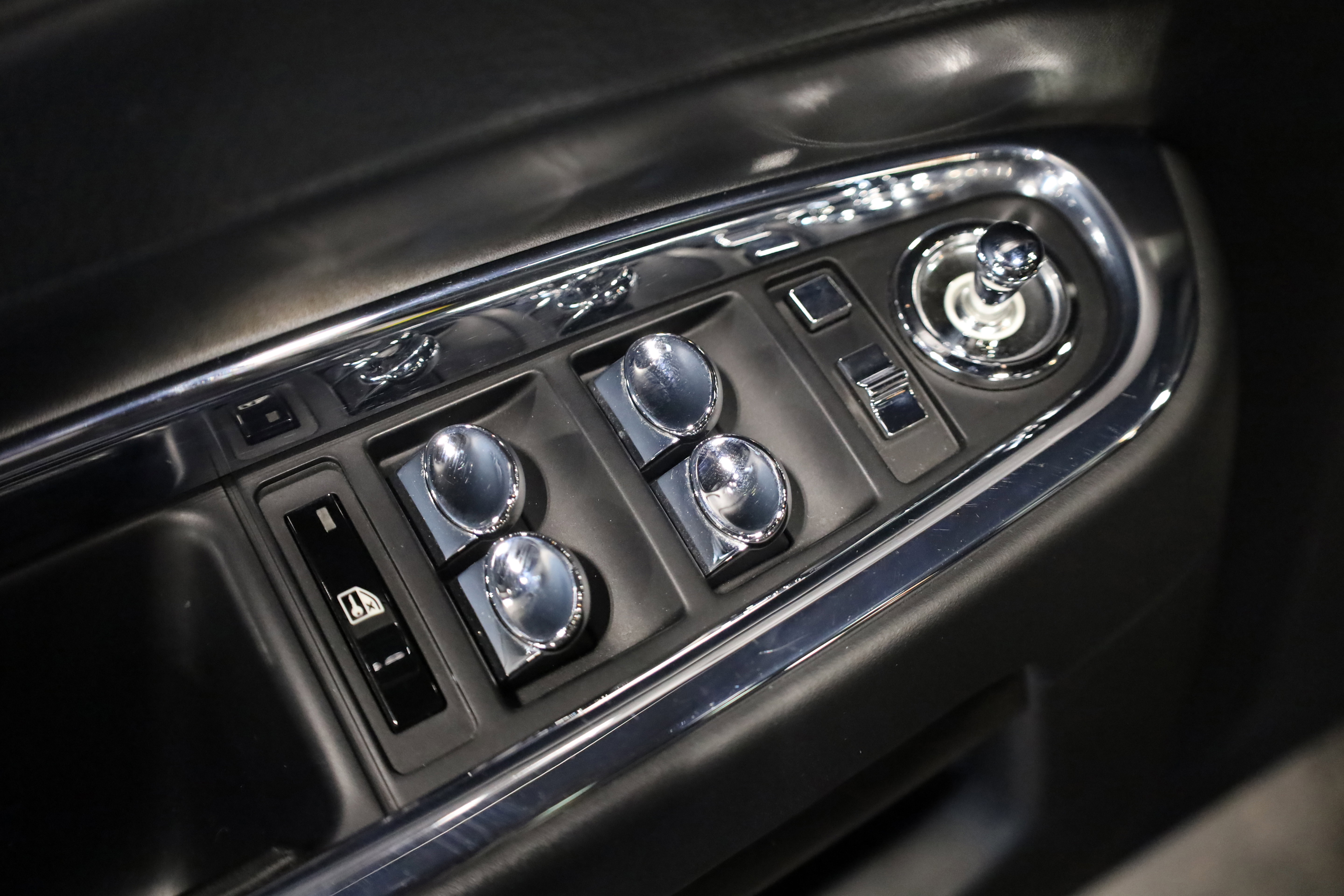 Used 2015 Rolls-Royce Ghost Base image 15