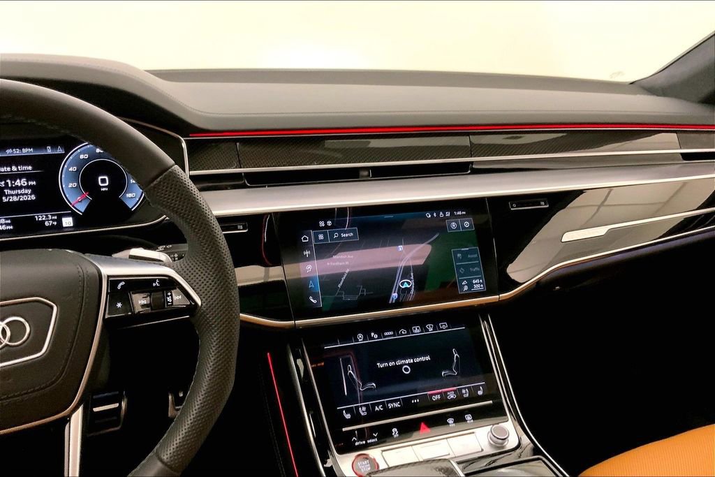 Used 2024 Audi S8 AWD/4WD image 5